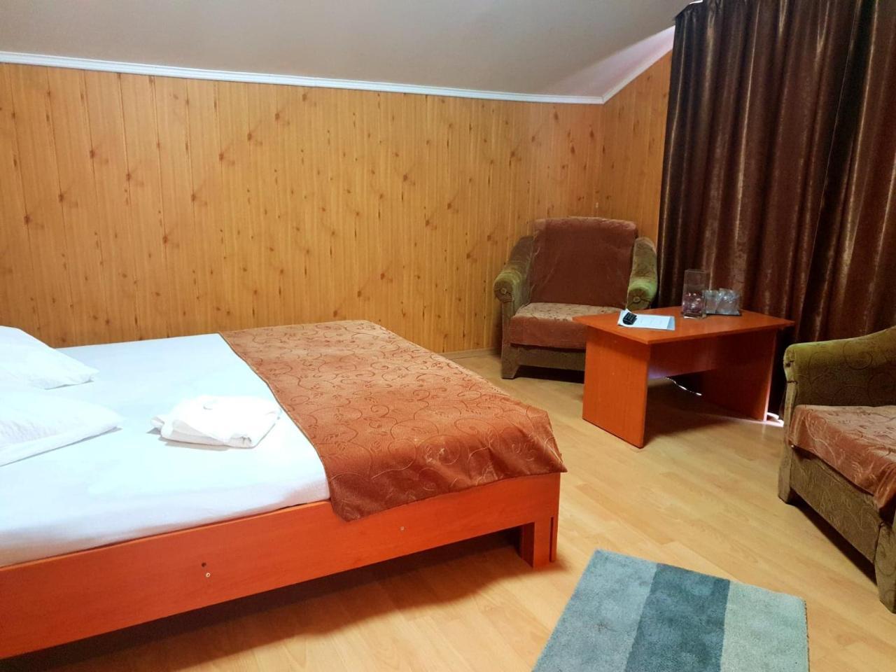 Pensiunea Valea Negrasului Trăisteni Eksteriør bilde